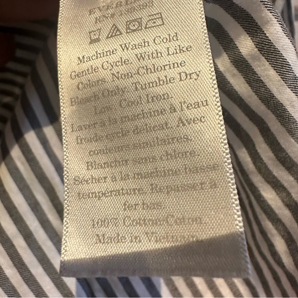 Everlane Button Down Gray White Stripe Shirt - image 3